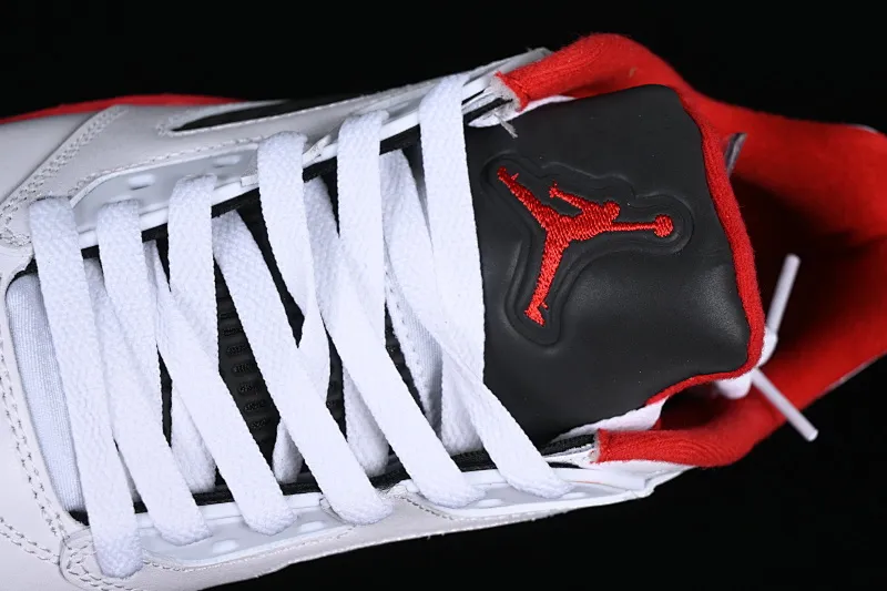 All categories Air Jordan Jordan series basketball shoes Air Jordan 5 Air Jordan 5 Low "Fire Red" AJ5 Joe 5 white and red low-top basketball shoes 819171-101